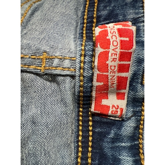 Dsquala Distressed Blue Jeans - Picture 3 of 5